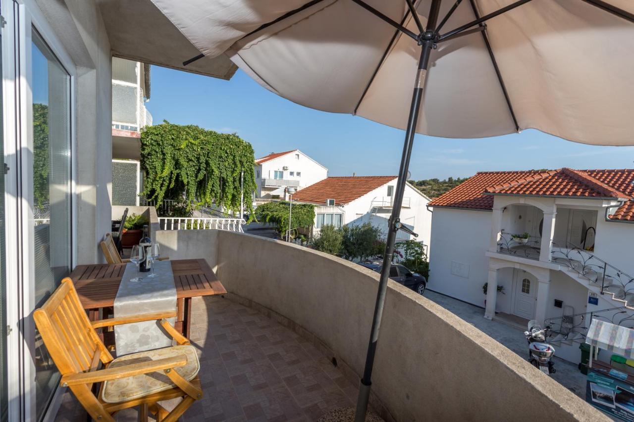 Apartman Lucy Hvar Town Eksteriør billede